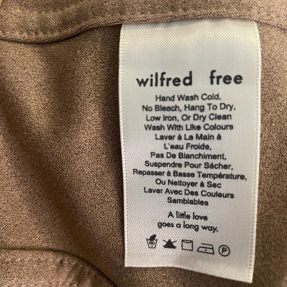 Wilfred Free NWT 00 Suede Mini Skirt Tan Fall Buttons Skirts Bottoms Aritzia XXS - Picture 10 of 10